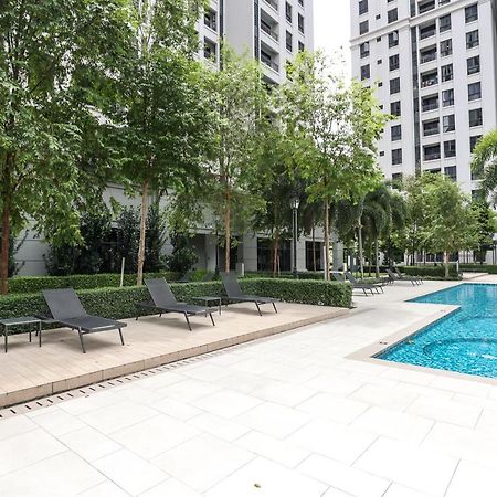 Peaceful Studio W Pool For 3 Pax - Seri Kembangan Kültér fotó